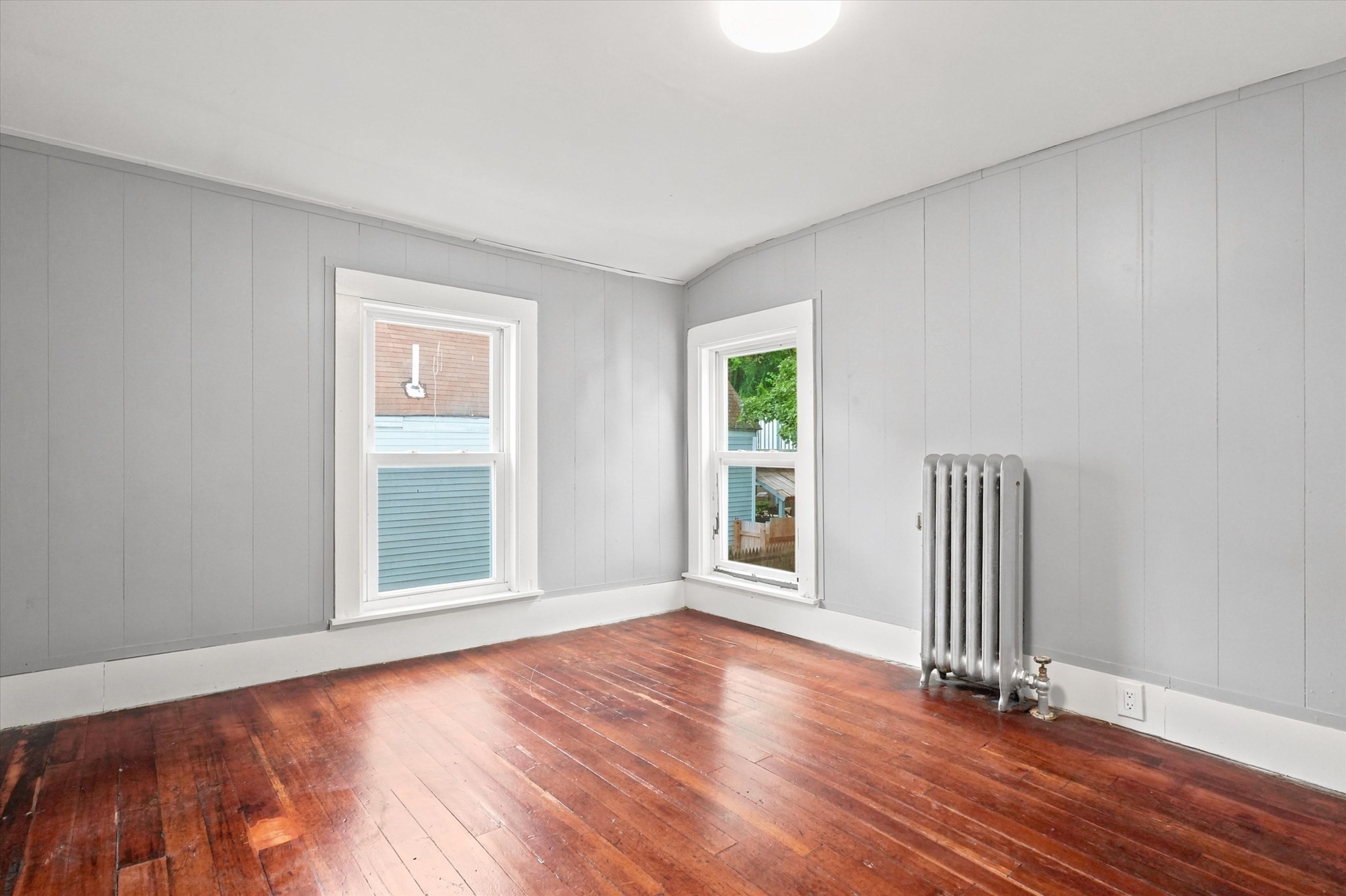 209 South St Property Photo 28