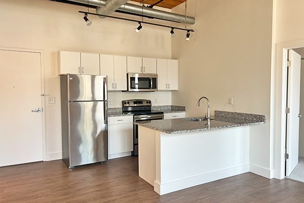 60 Water St # 3006 Property Photo 2