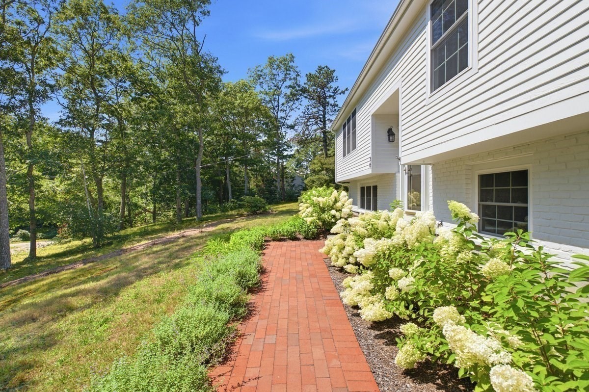 30 Pawtuxet Property Photo 4