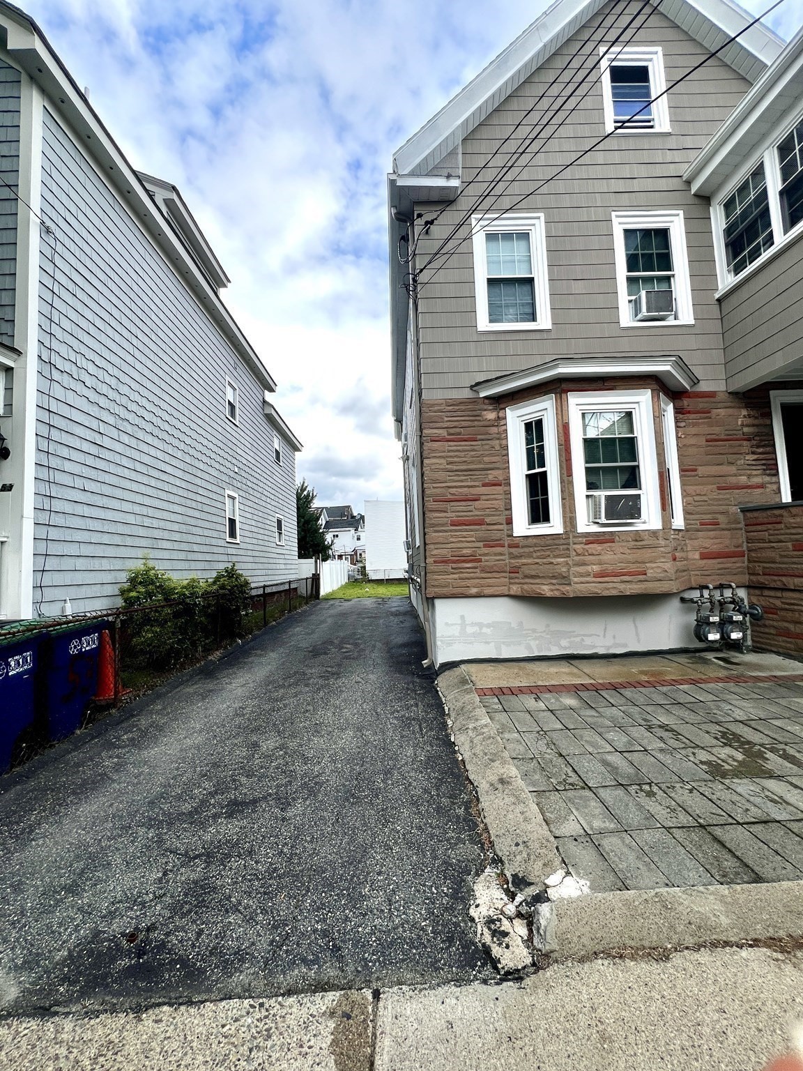 51 Flint Street Property Photo 2