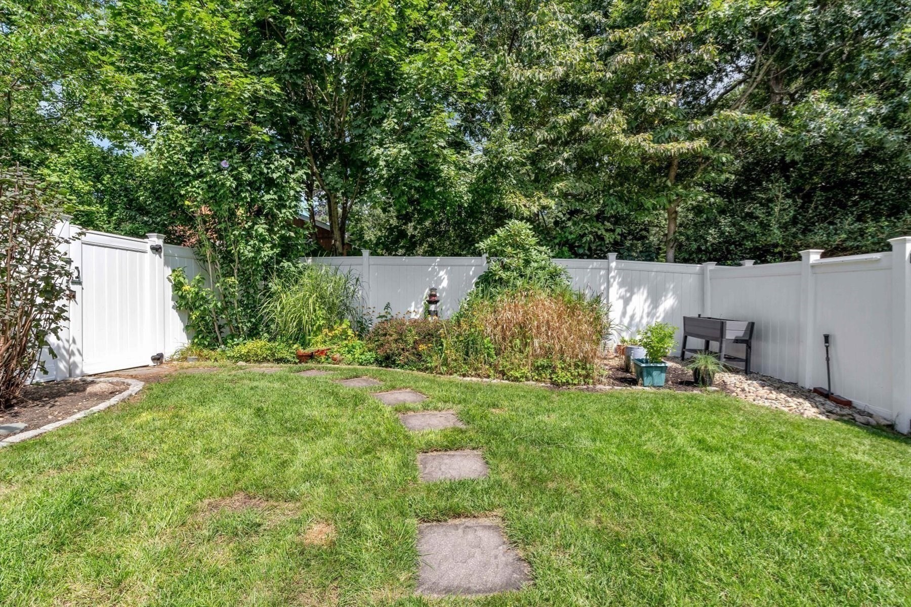 66 Sheaffer Rd Property Photo 30