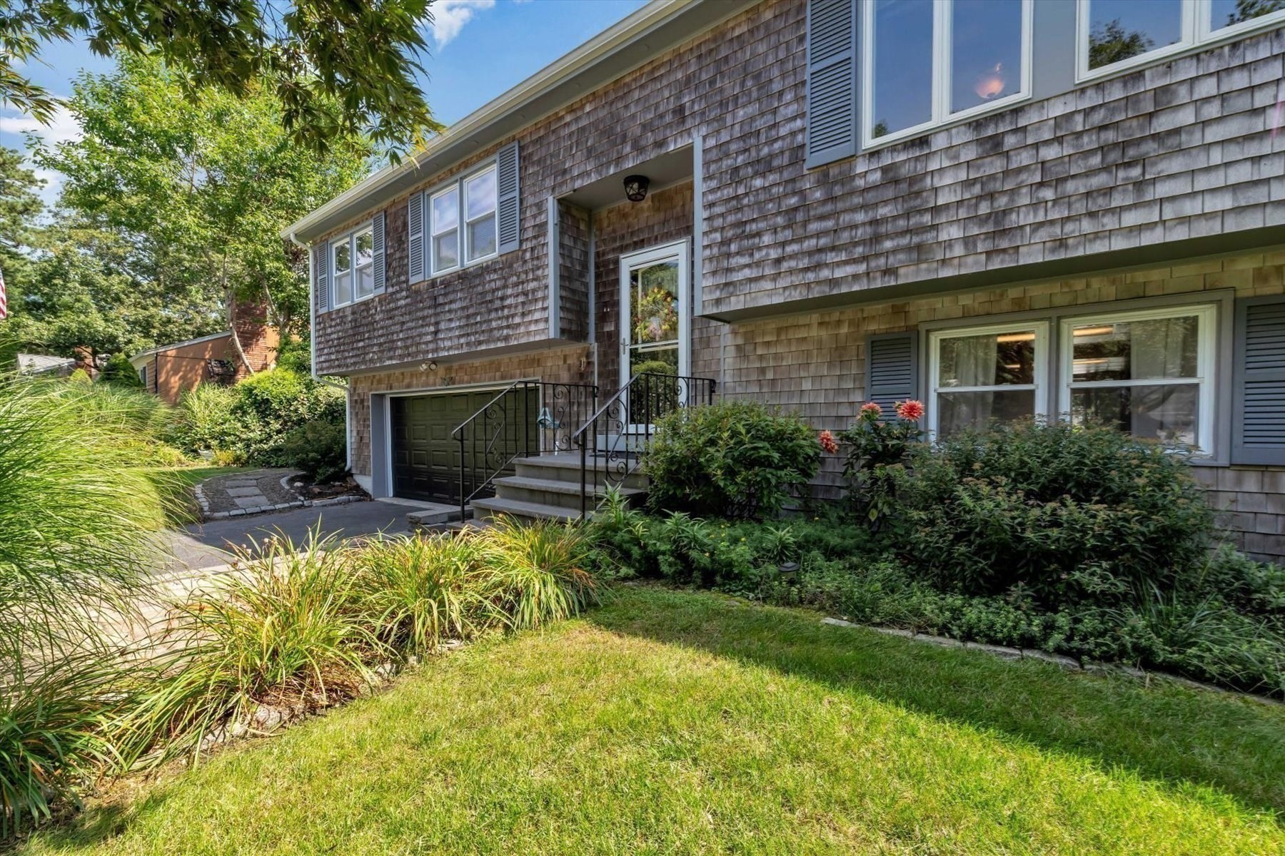 66 Sheaffer Rd Property Photo 34