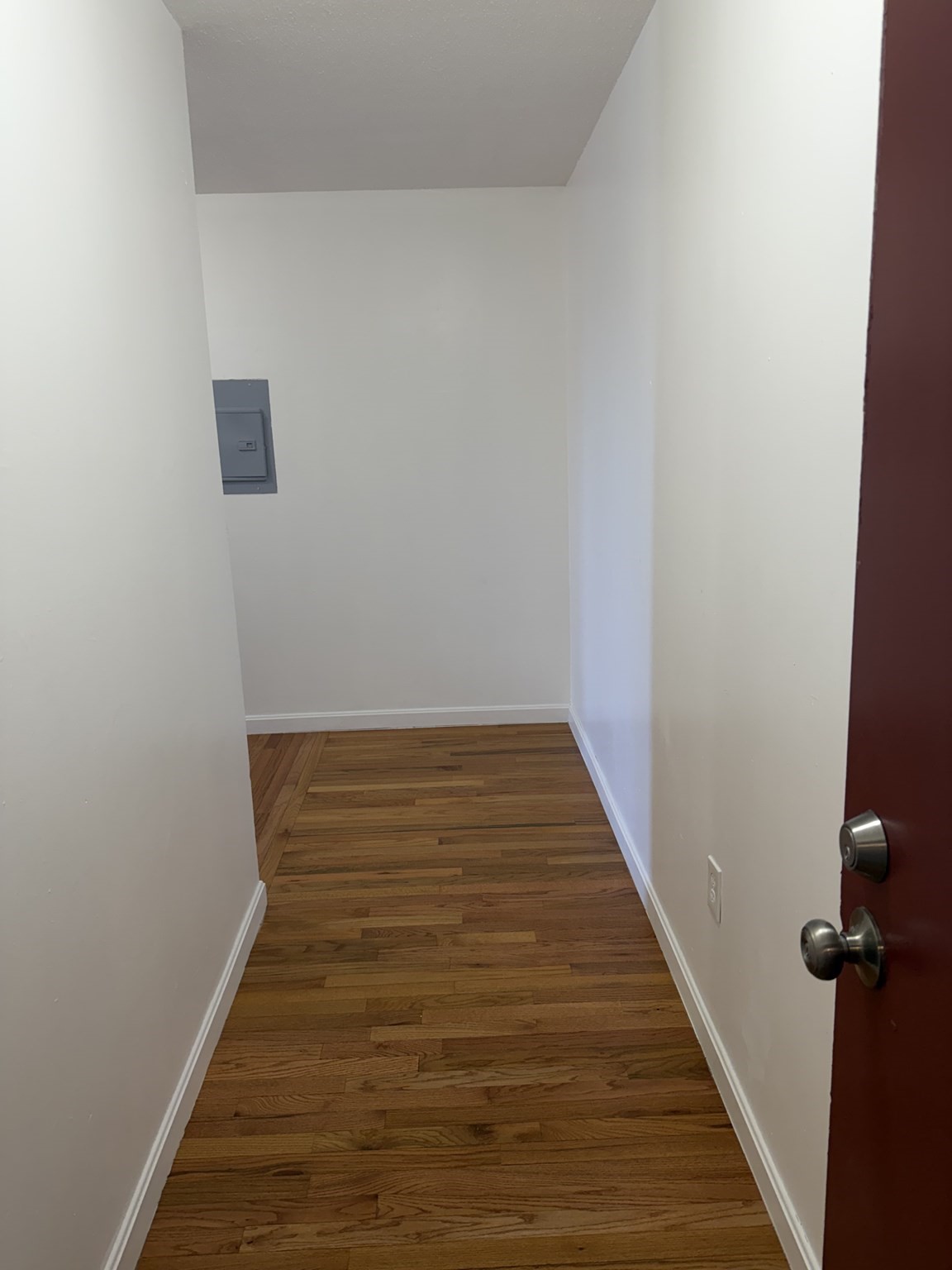 222 Essex Street # 402 Property Photo 1