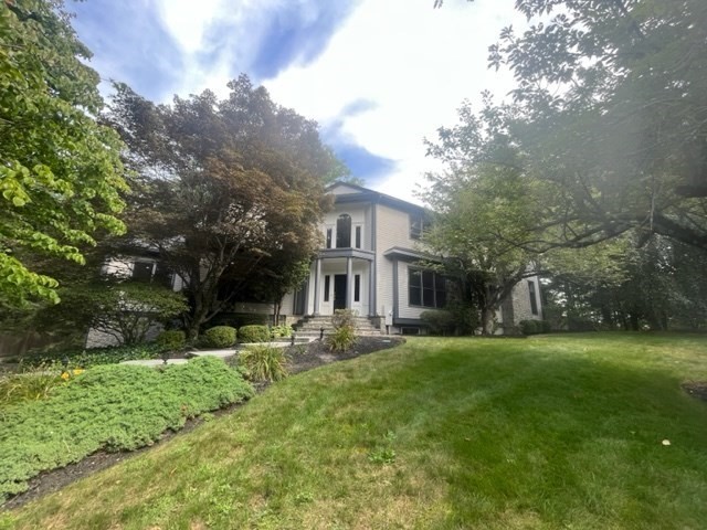 22 Beacon Heights Property Photo 1