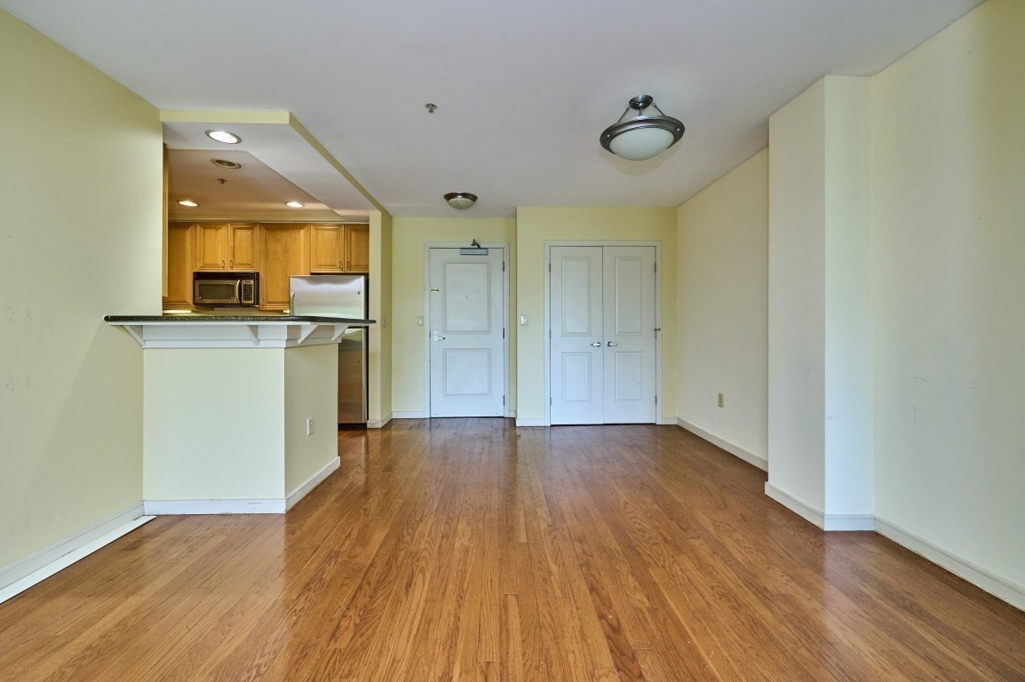 175 Cottage St # 504 Property Photo 6