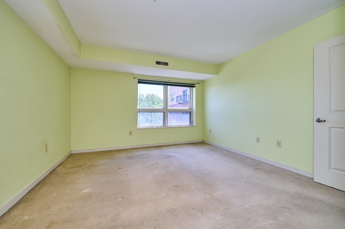175 Cottage St # 504 Property Photo 11