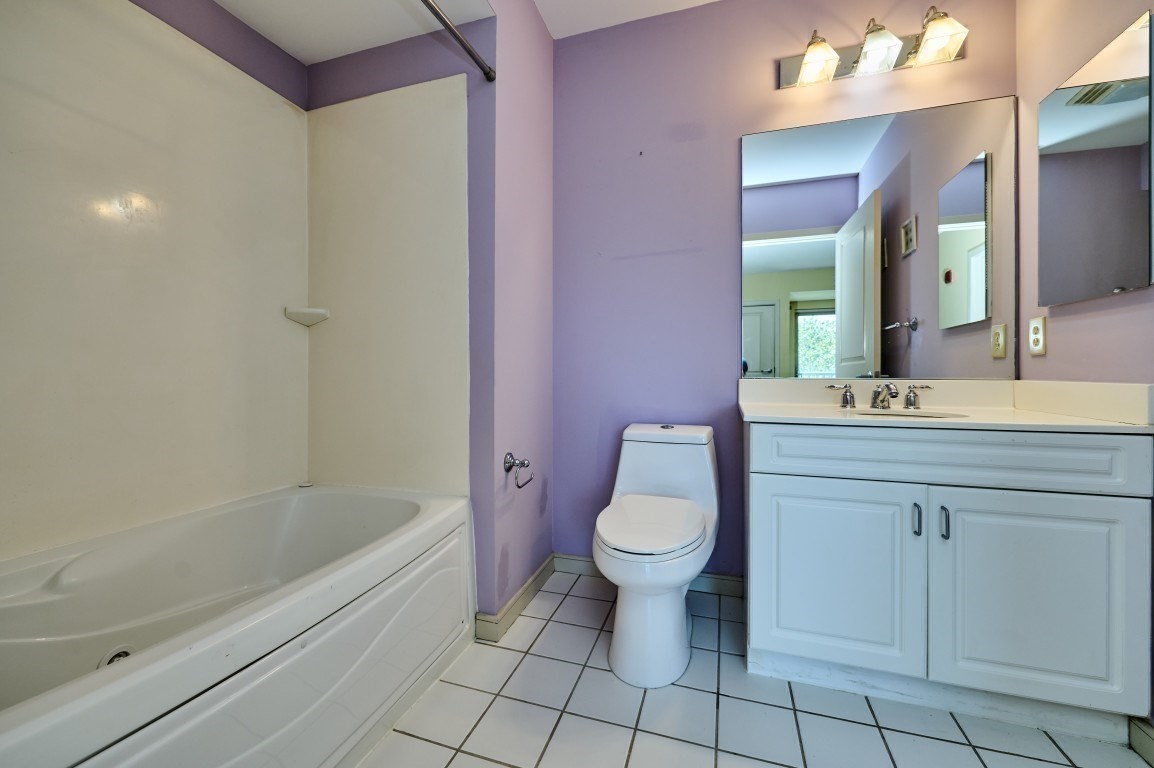175 Cottage St # 504 Property Photo 17