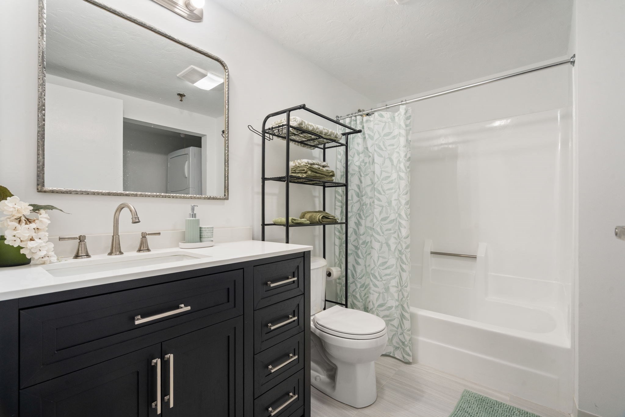 200 Cove Way # 409 Property Photo 16