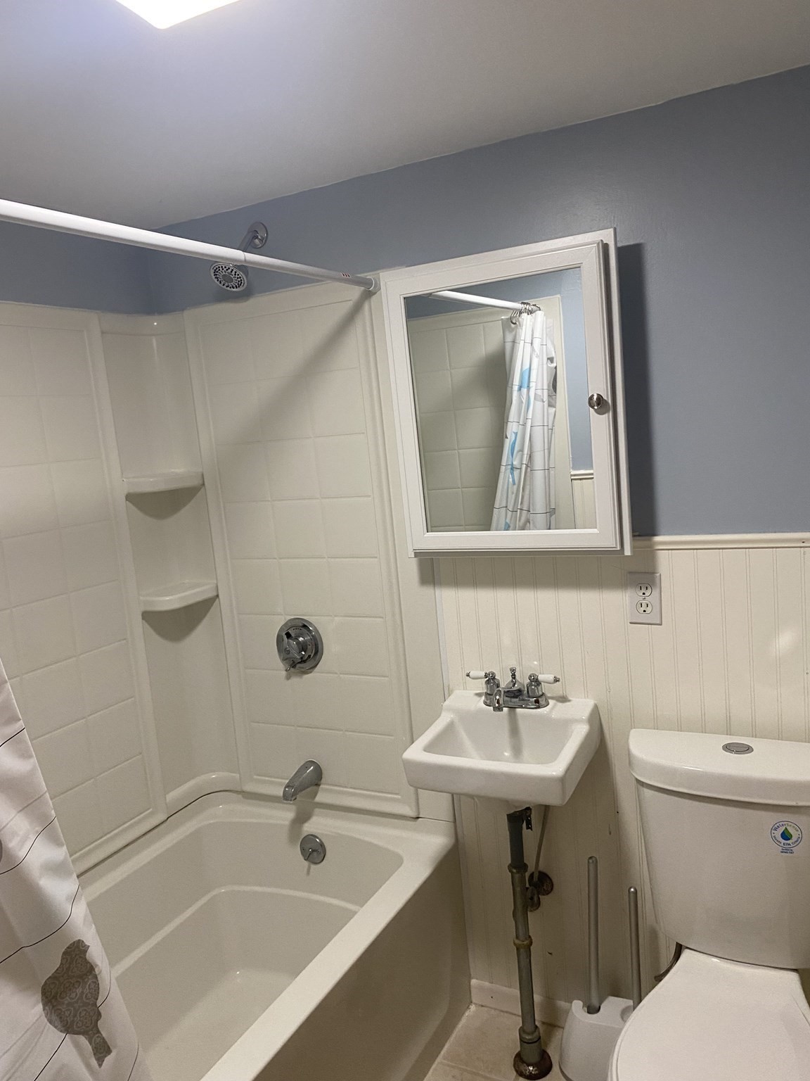 21 Plainfield Ave # 2 Property Photo 14