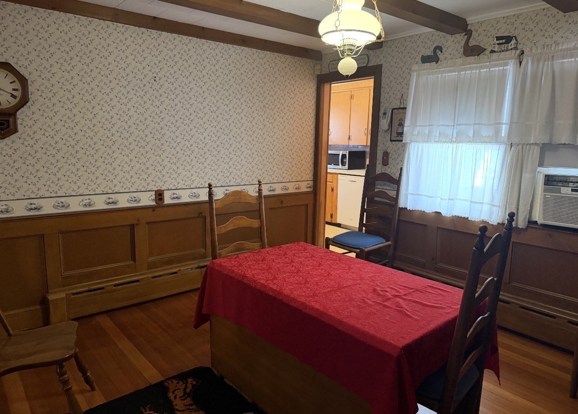 50 Clifford St Property Photo 3