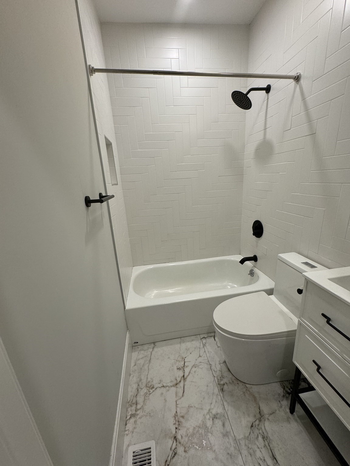 177 Chelsea Street # 1 Property Photo 13