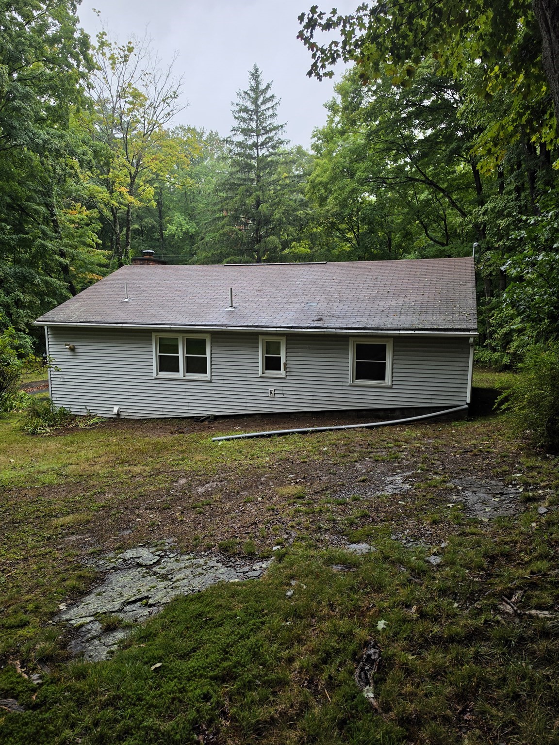274 Amherst Street Property Photo 4