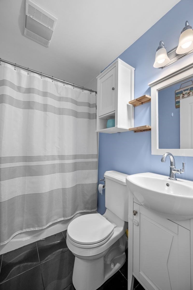 26 Village Street Unit 3 Property Photo 17