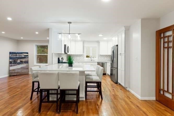 96 Old Essex Rd Property Photo 6