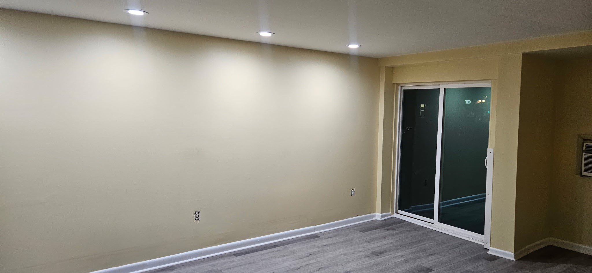 16 Richards Ave # 105 Property Photo 1