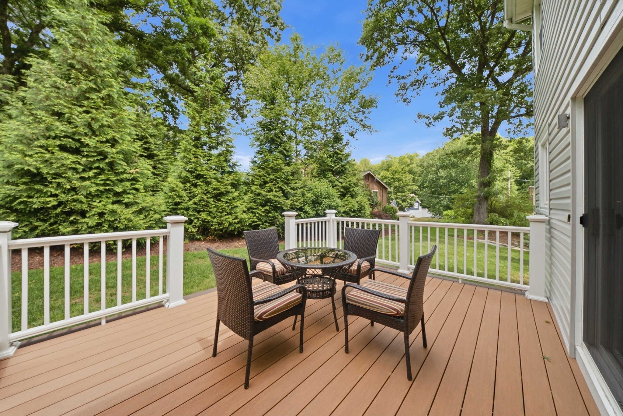 9 Sparhawk Dr. Property Photo 5