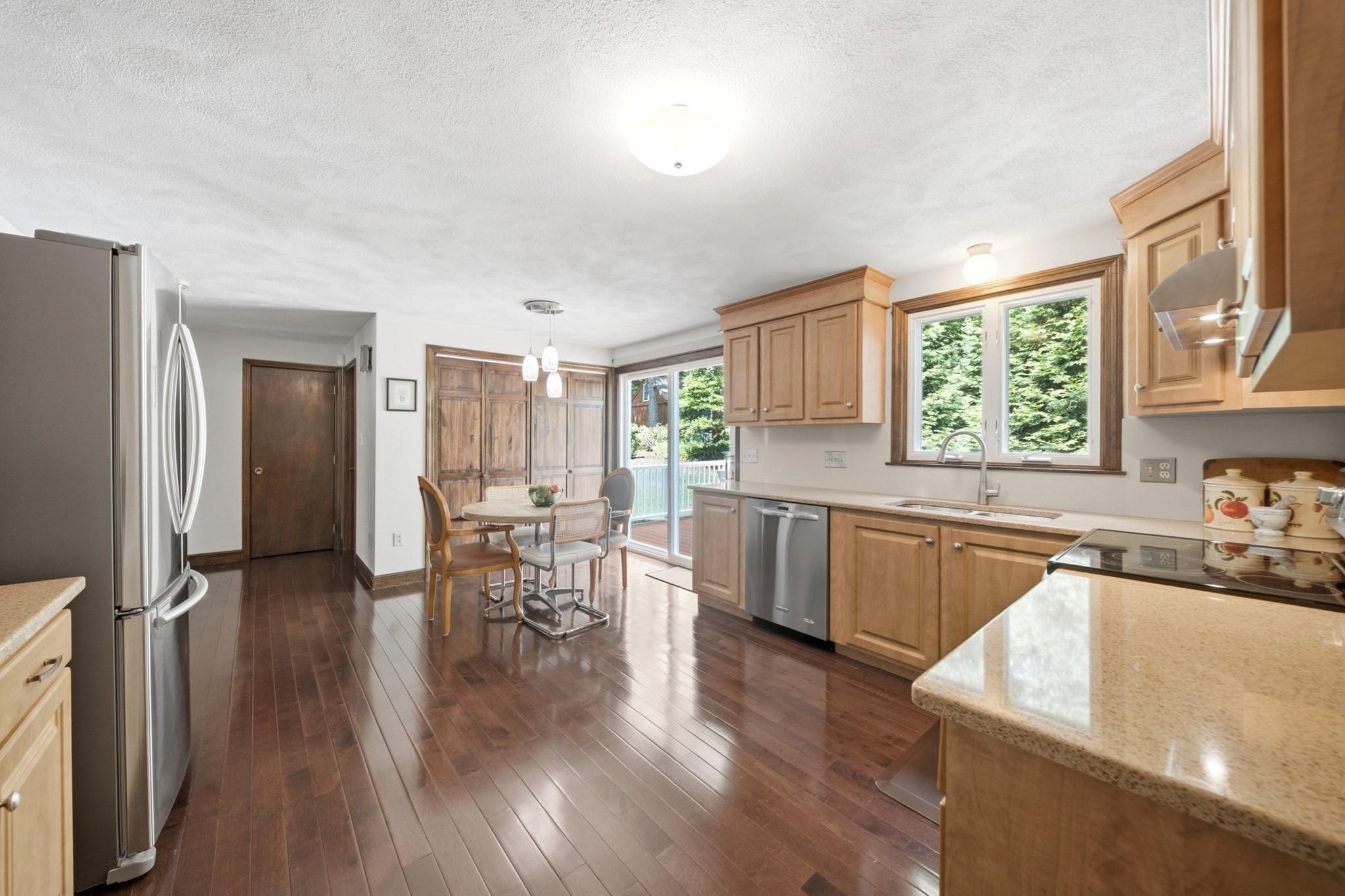 9 Sparhawk Dr. Property Photo 10