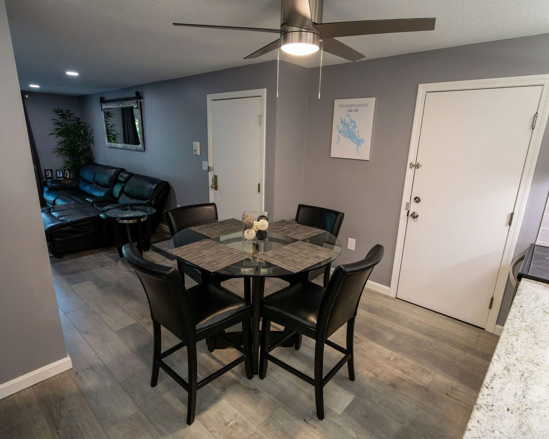 6 Autumn Leaf Dr # 18 Property Photo 2