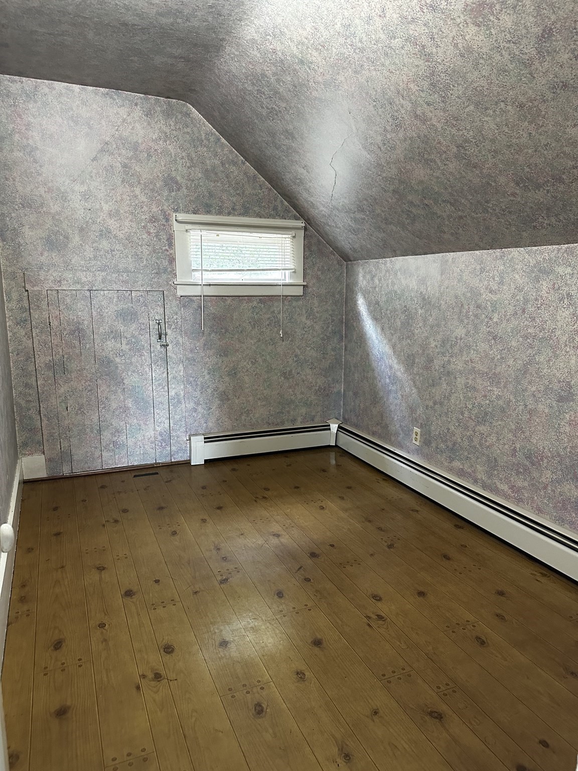 168 Howard St Property Photo 20