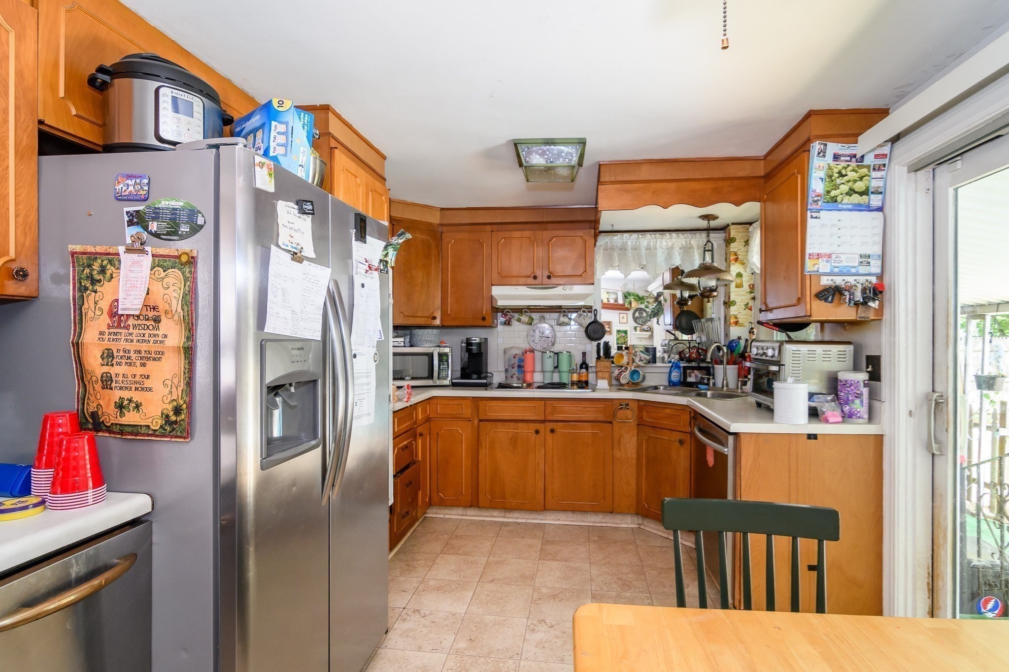 12 New Hampshire Ave Property Photo 4