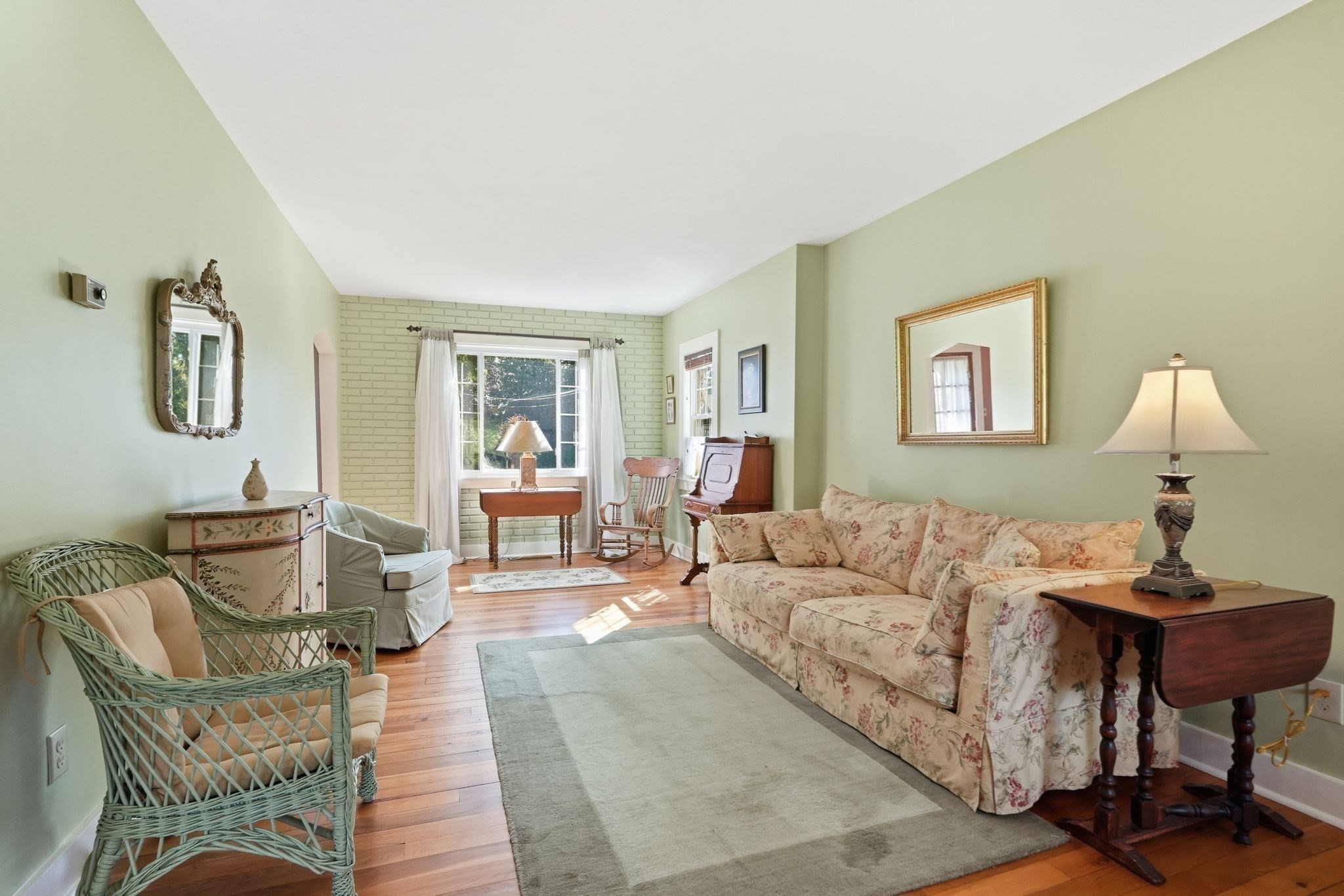 88 Homestead Avenue Property Photo 7