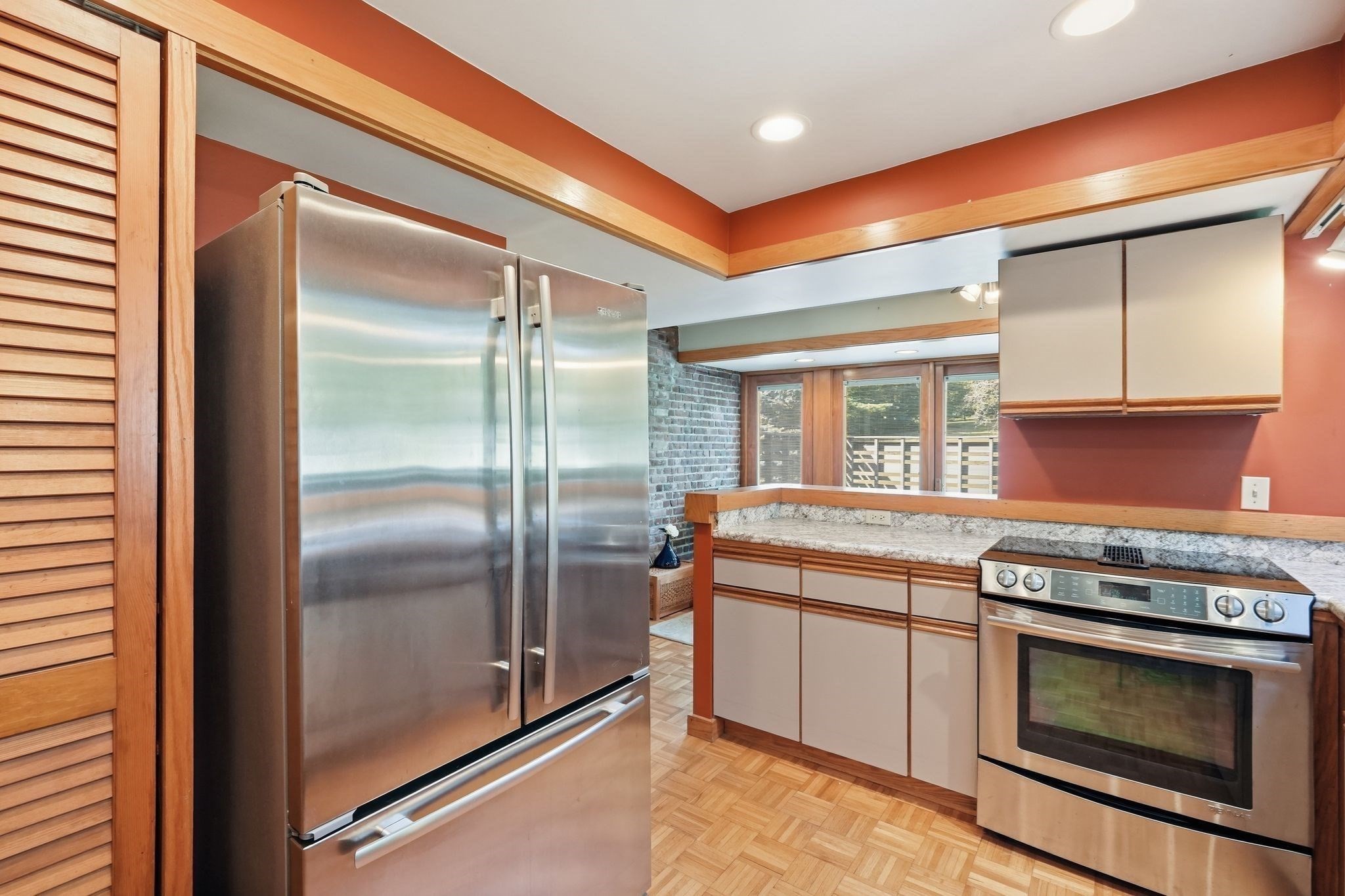 88 Homestead Avenue Property Photo 14