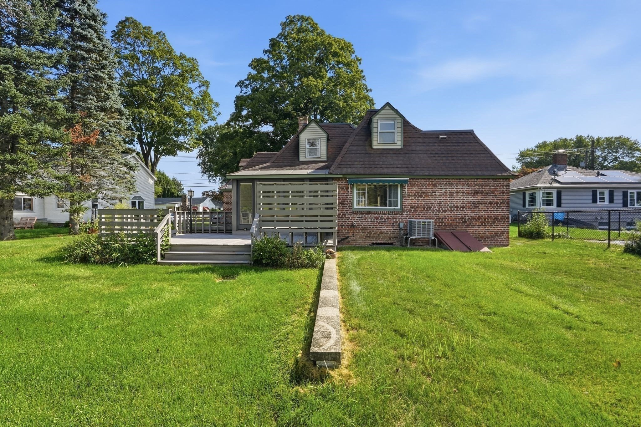 88 Homestead Avenue Property Photo 31
