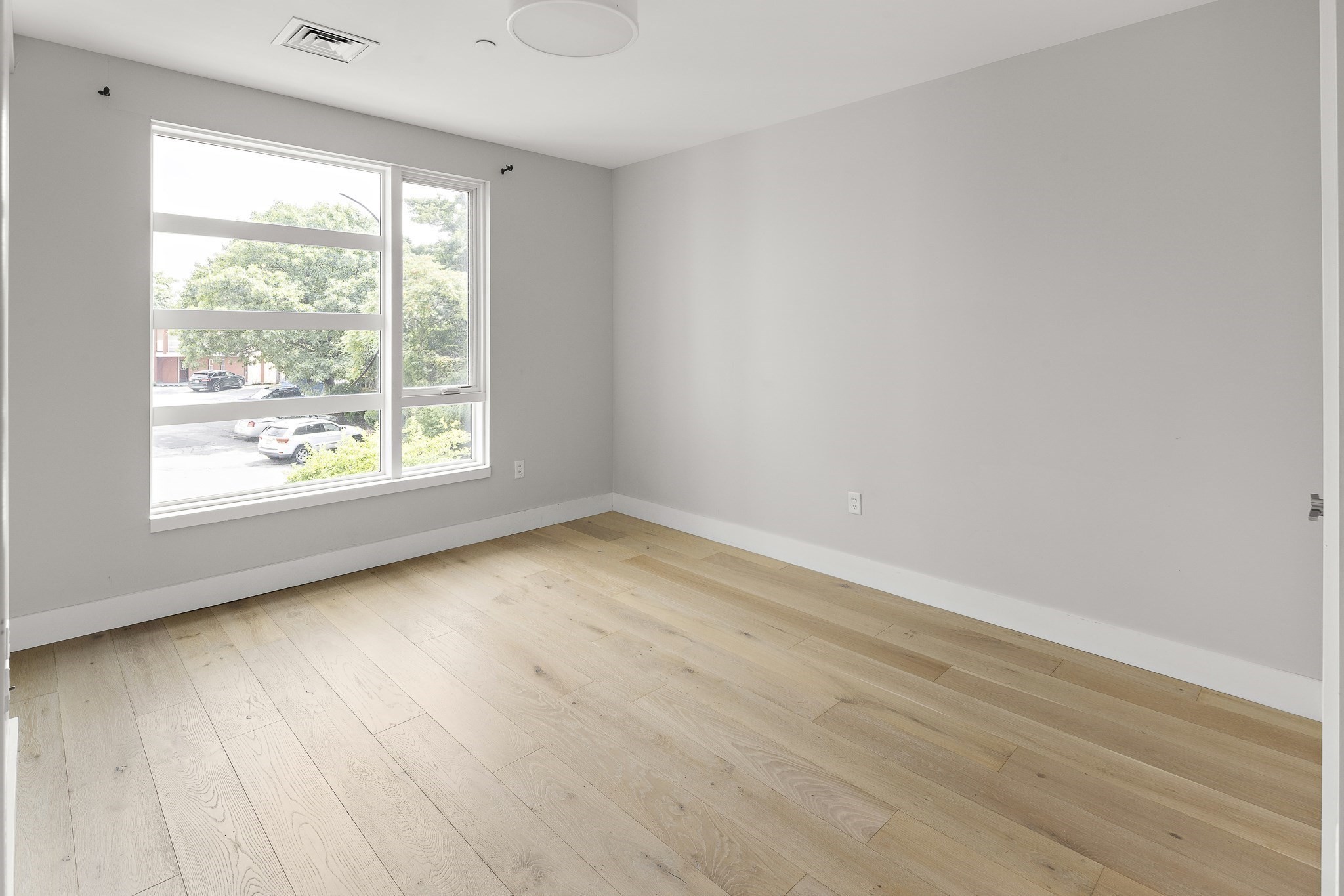 1650 Commonwealth Ave # 204 Property Photo 13