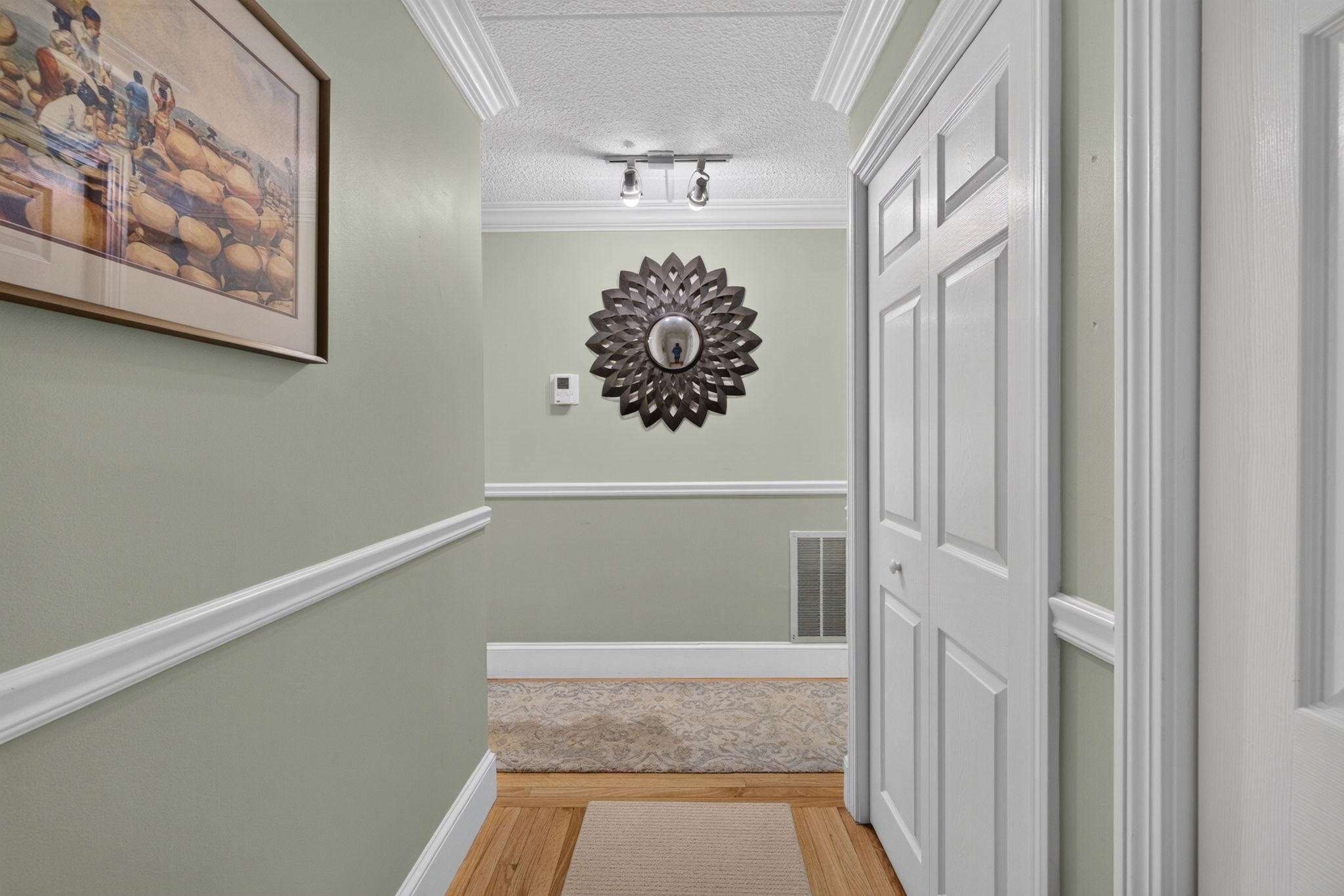 146 Marble St # 402 Property Photo 4