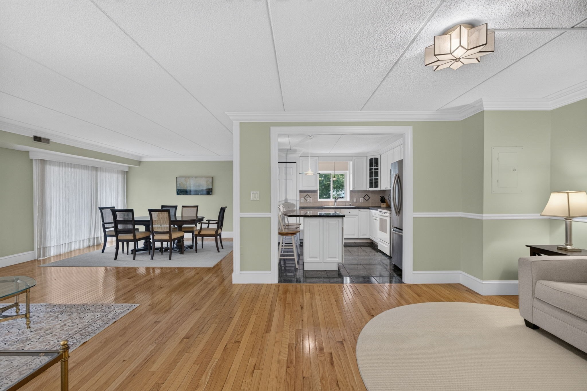 146 Marble St # 402 Property Photo 6