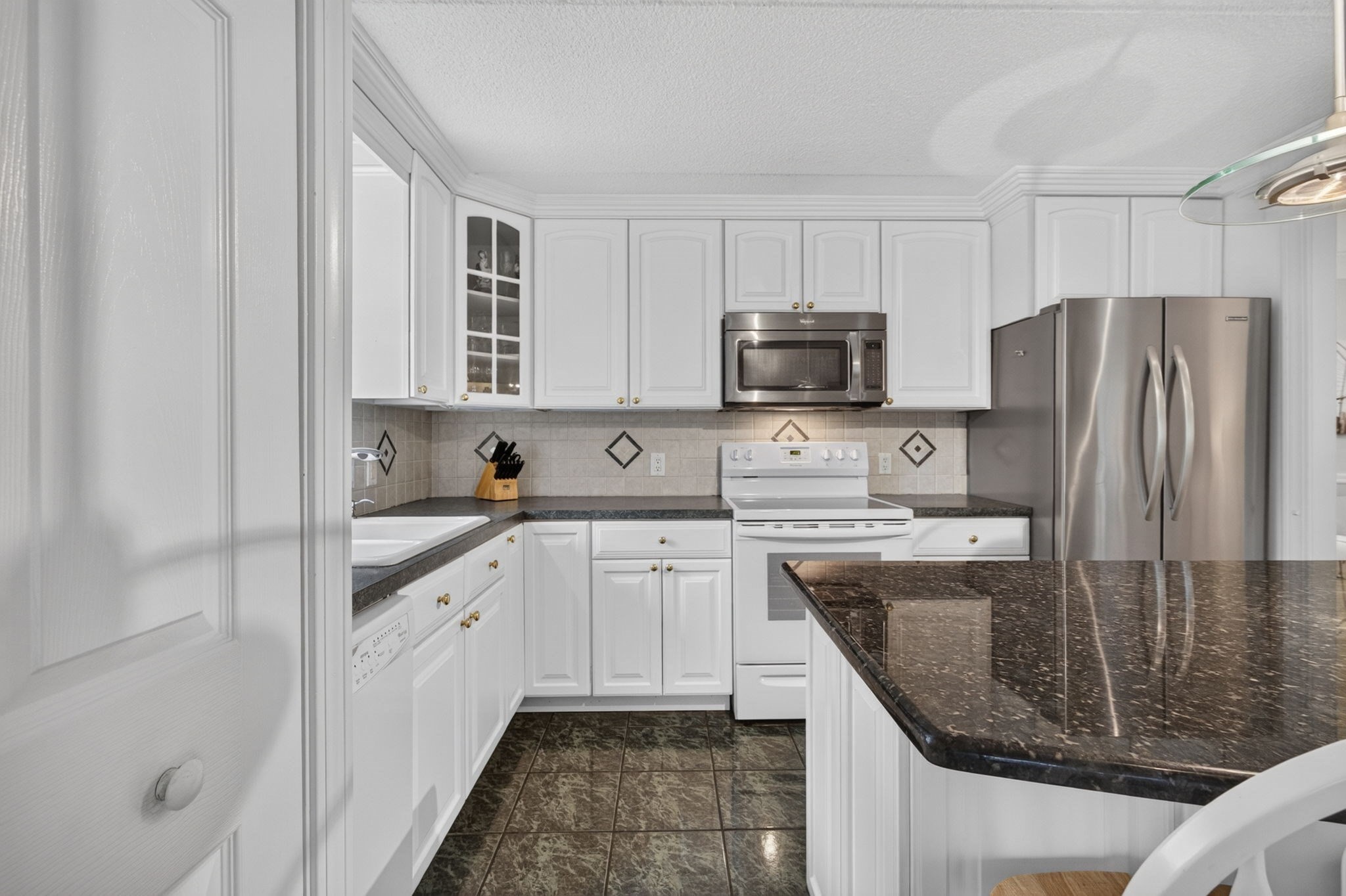 146 Marble St # 402 Property Photo 10
