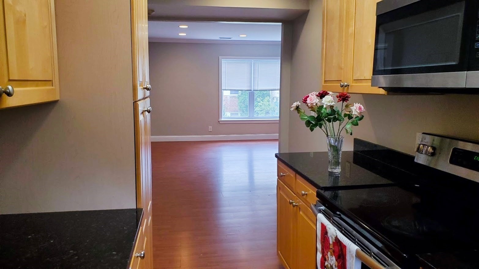148 Newton St. # 148 Property Photo 3