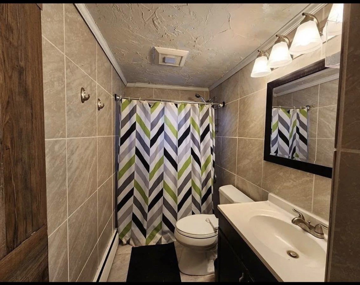 47 Lakeside Ave Property Photo 5