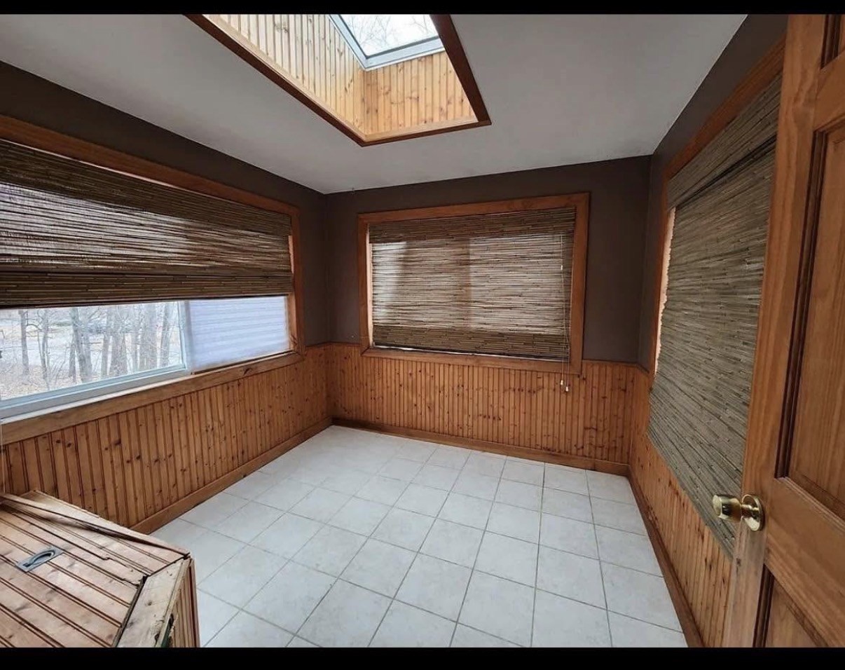 47 Lakeside Ave Property Photo 10
