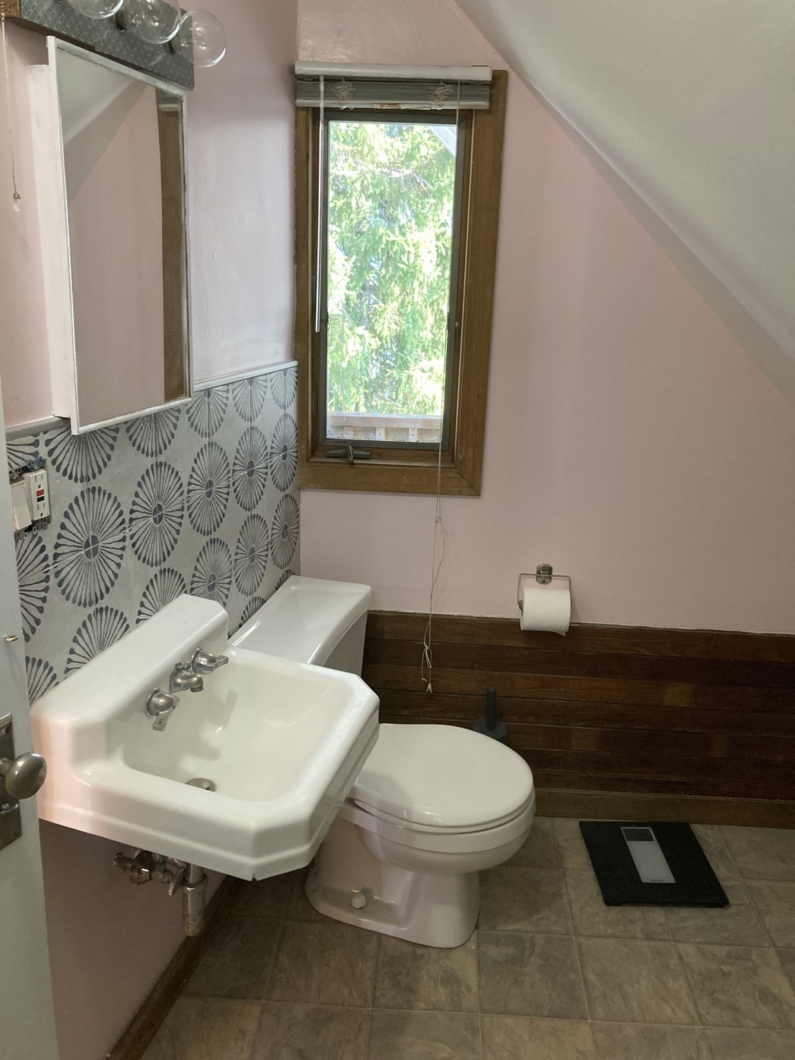 81 Munroe St Property Photo 30