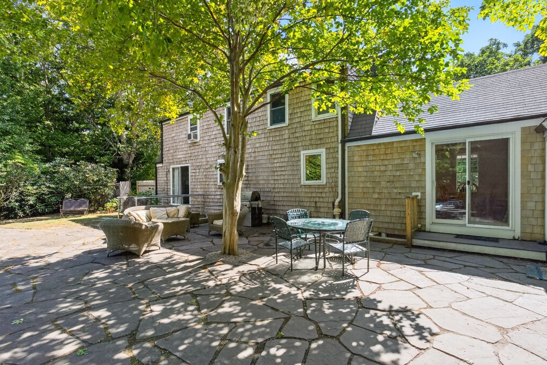13 Two Ponds Rd Property Photo 29