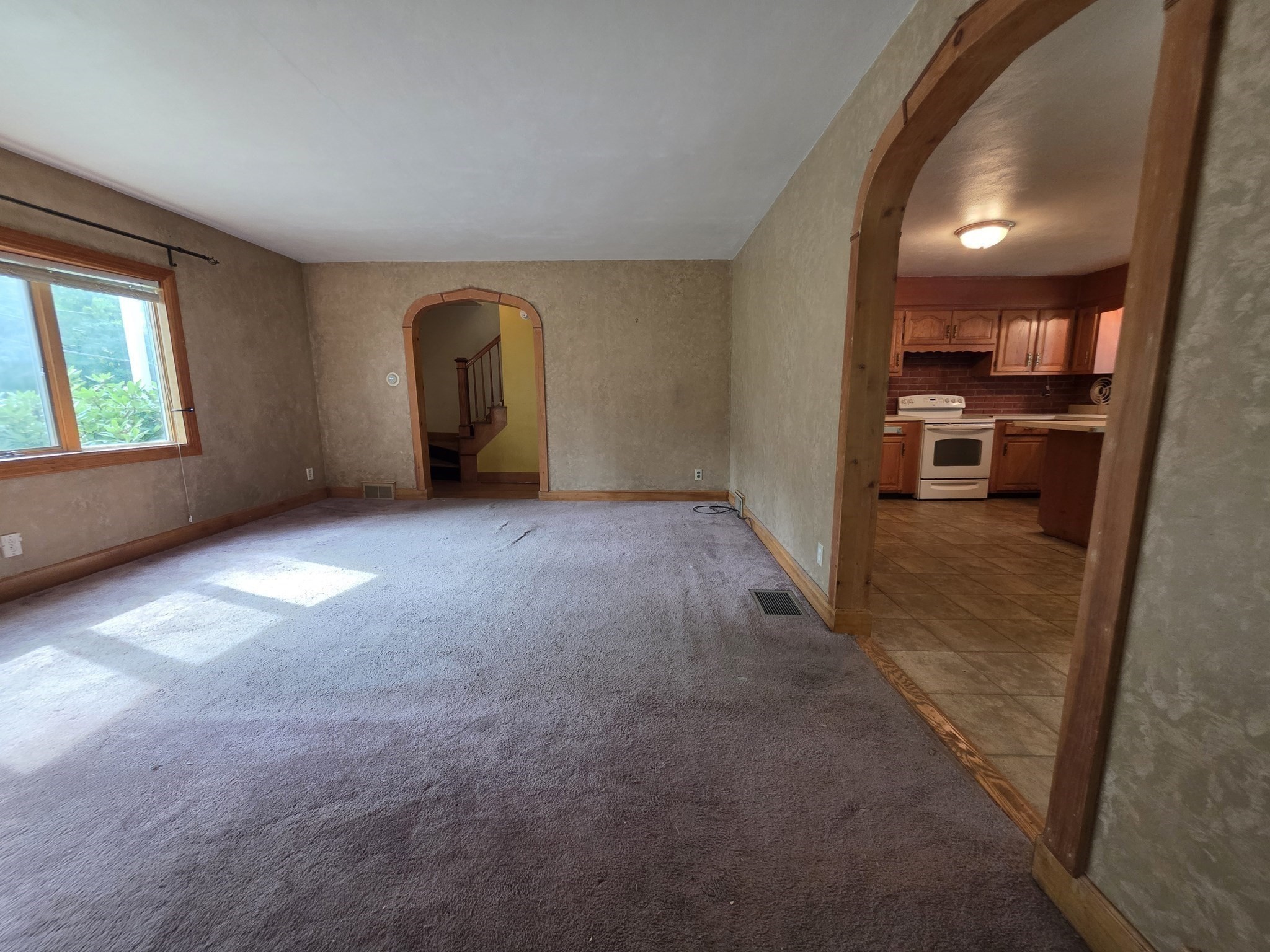947 Main St Property Photo 10
