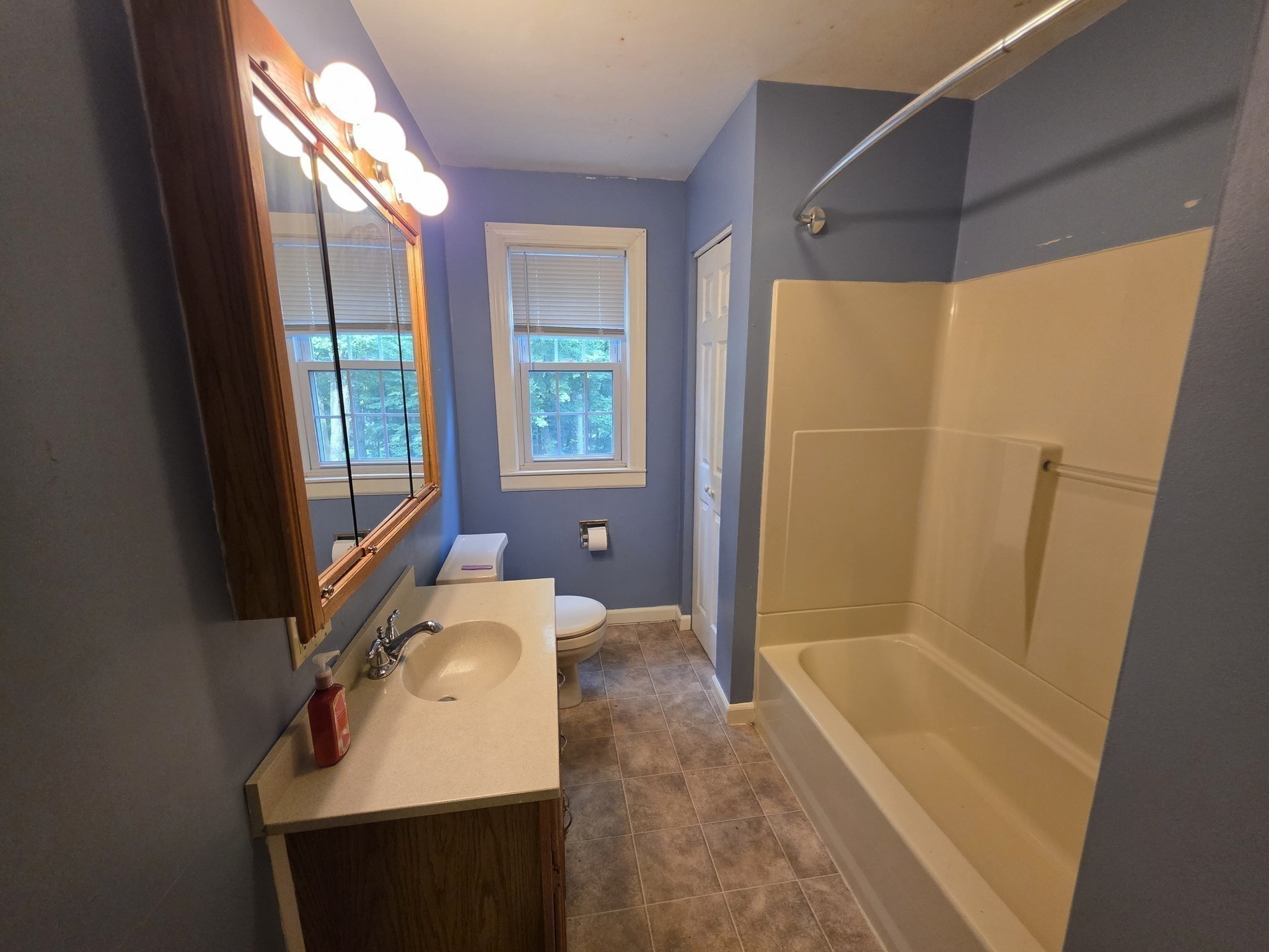 947 Main St Property Photo 11