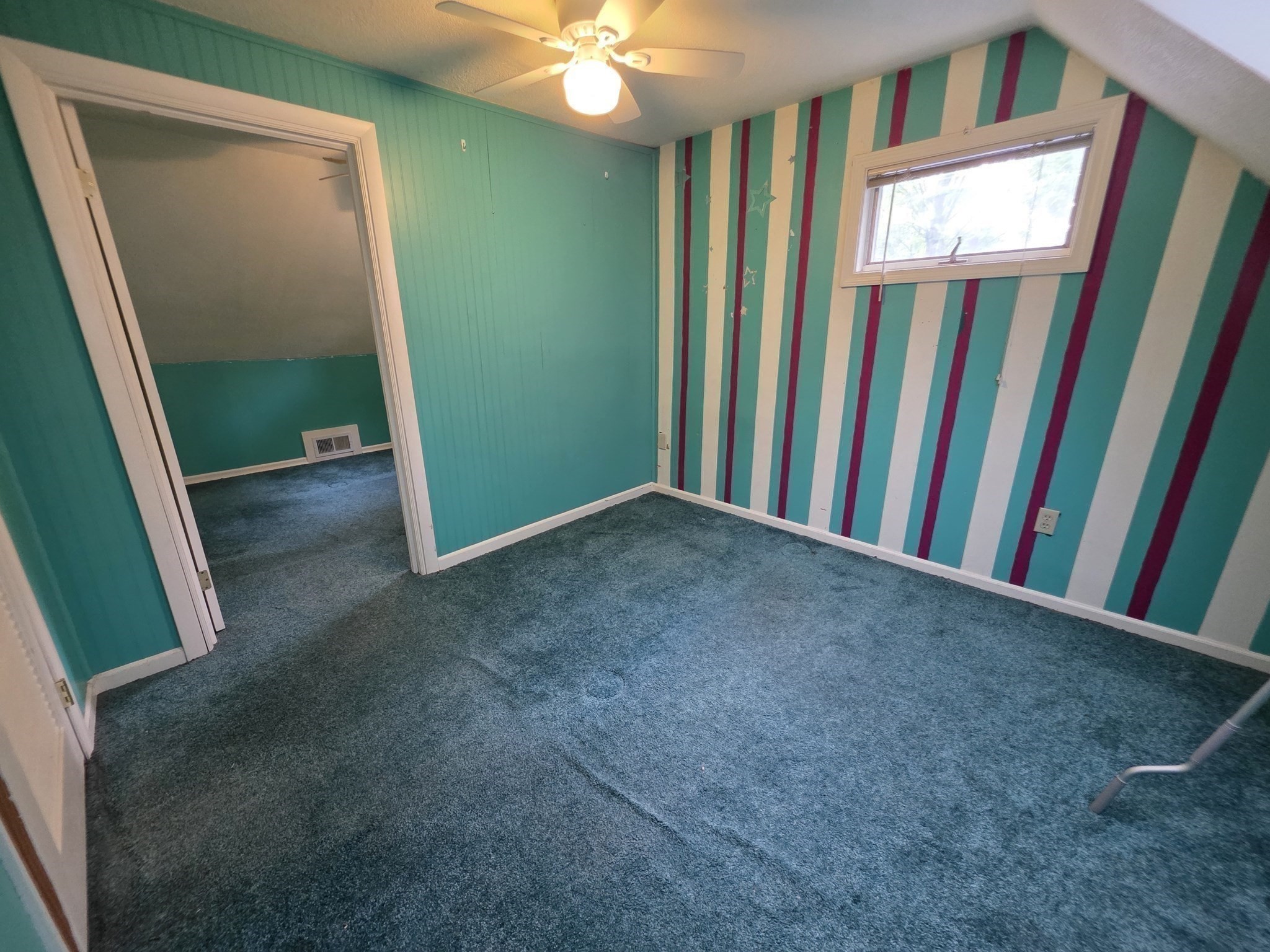 947 Main St Property Photo 16