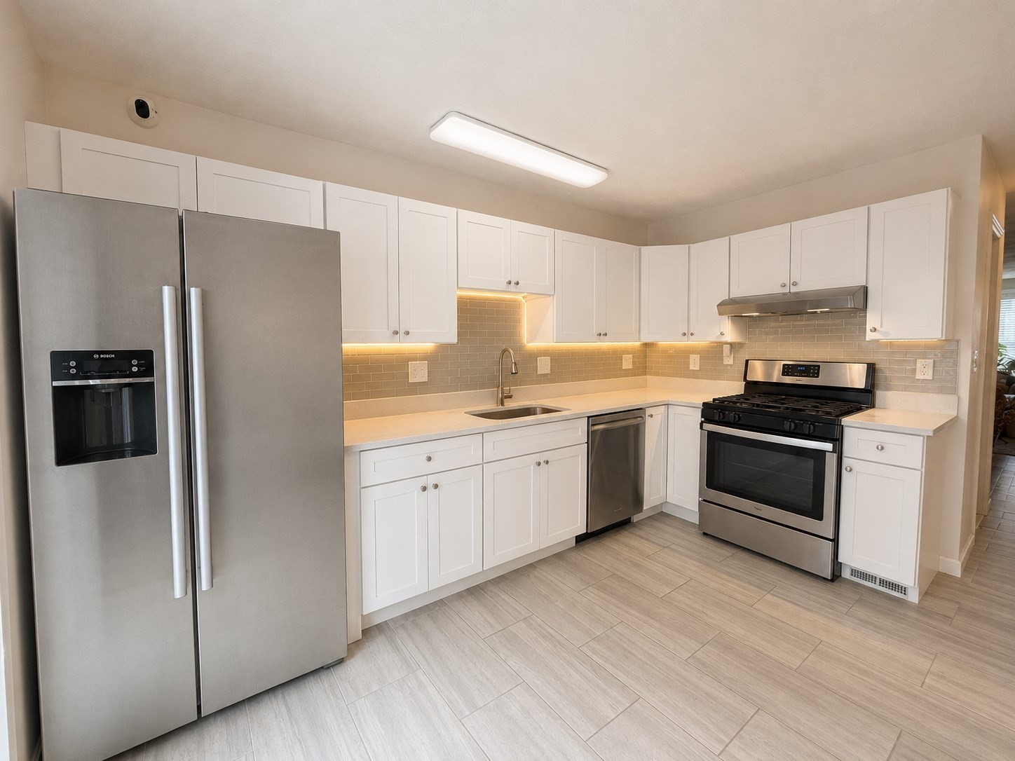 5269 Washington St # B Property Photo 1