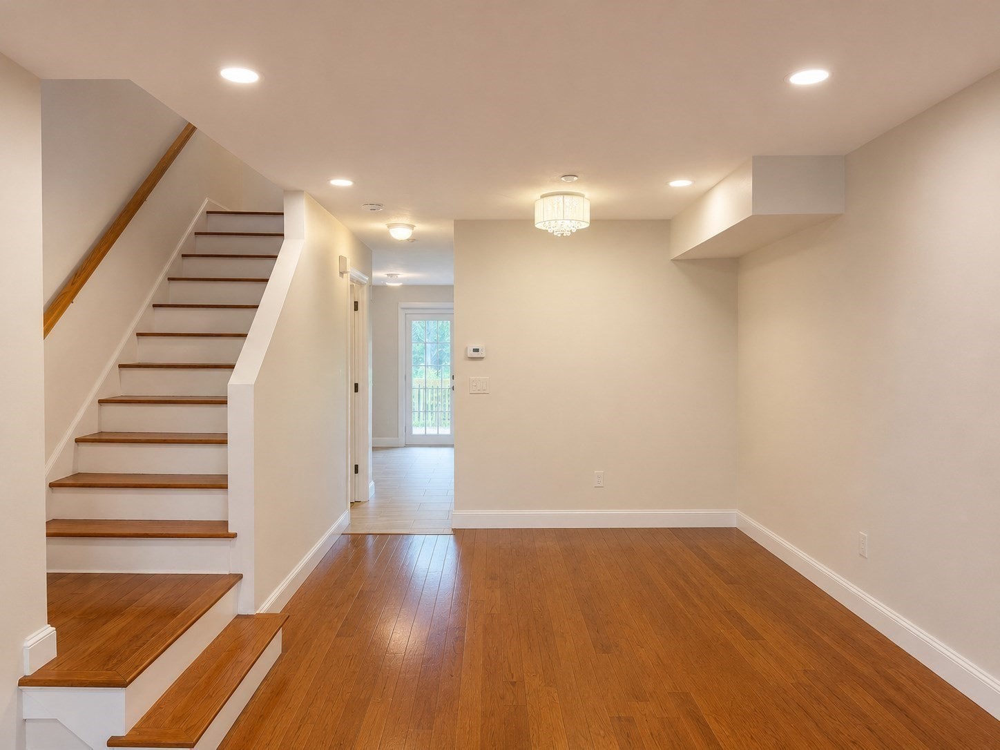 5269 Washington St # B Property Photo 11