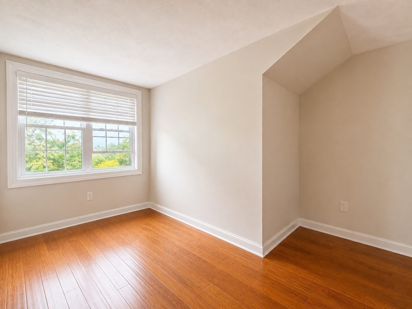 5269 Washington St # B Property Photo 17