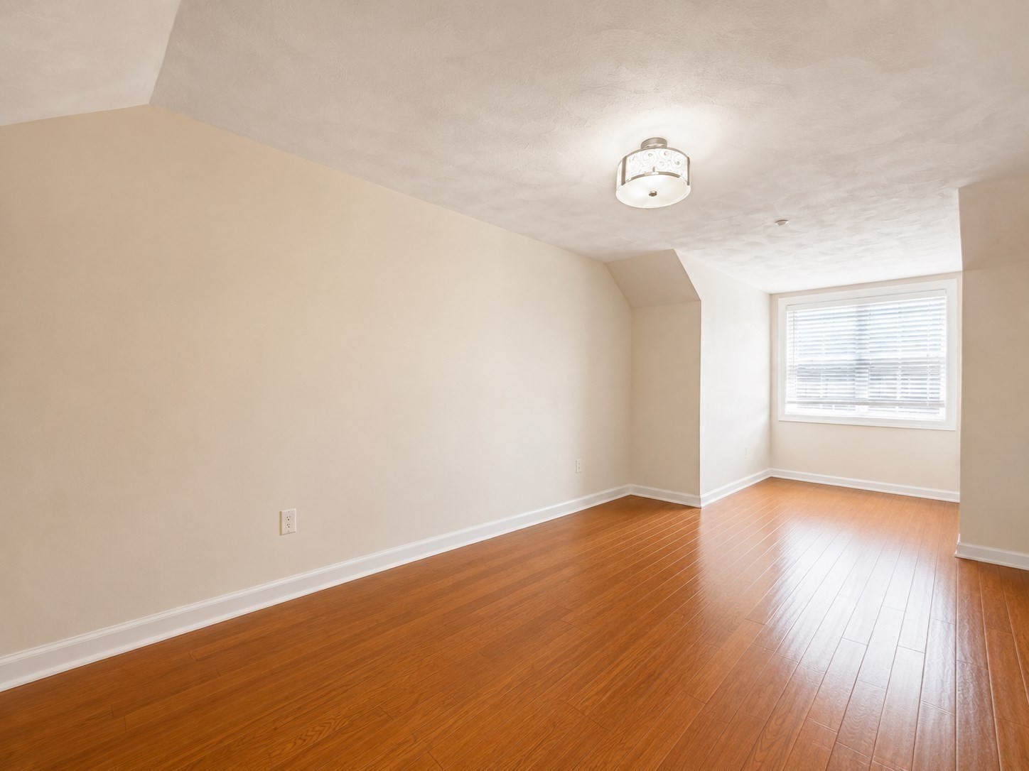 5269 Washington St # B Property Photo 23