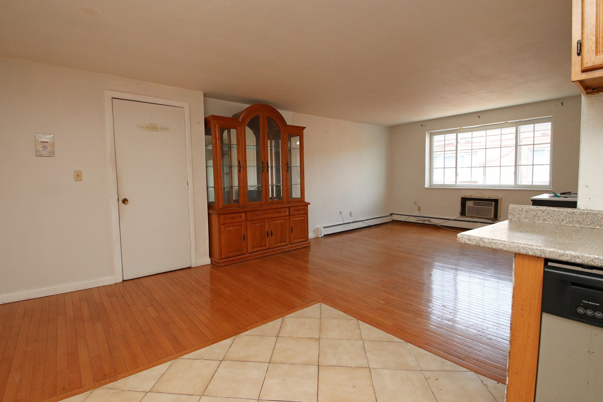 15 Staples Ave # 42 Property Photo 7
