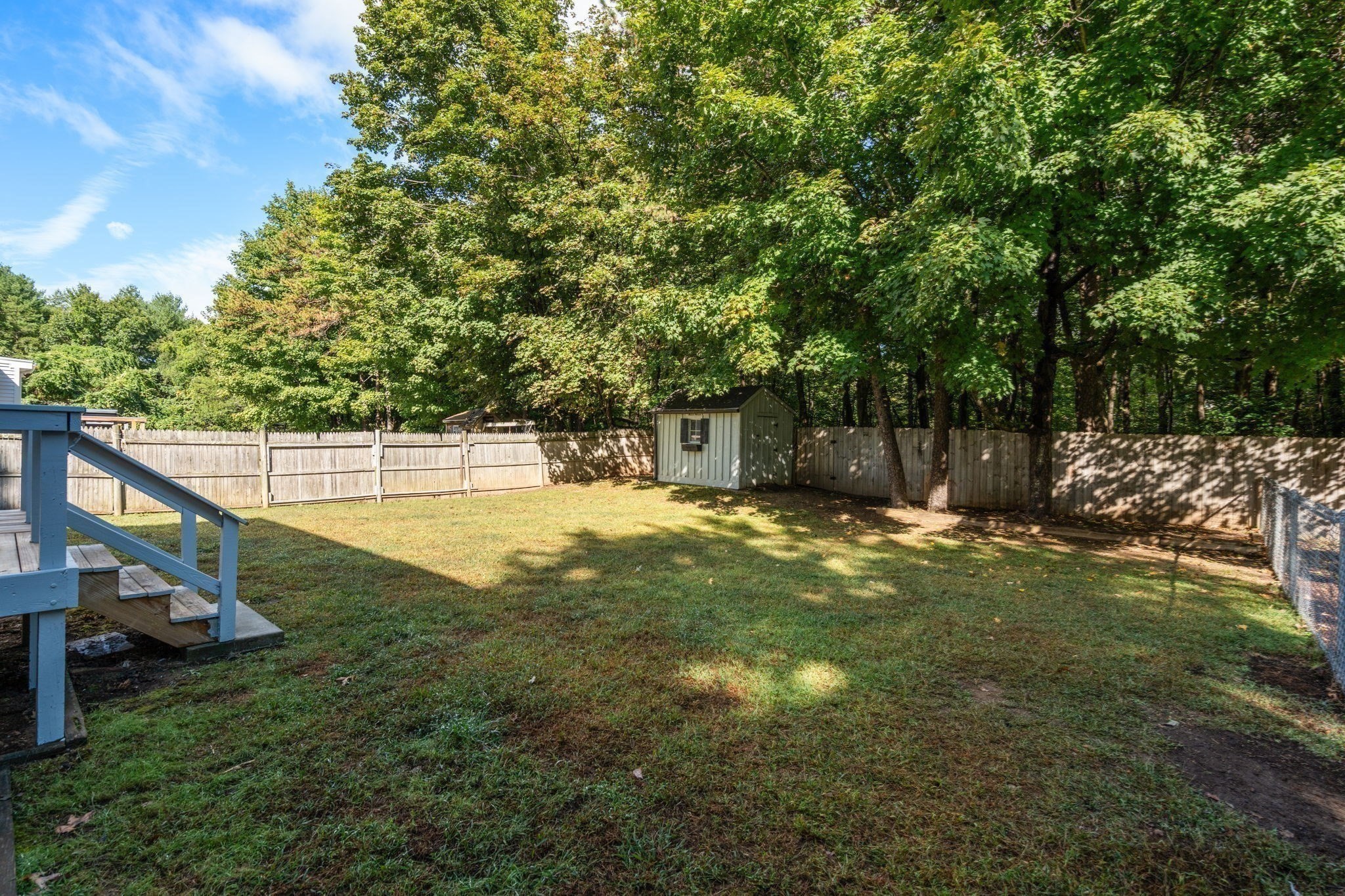 11 Munroe Dr Property Photo 31