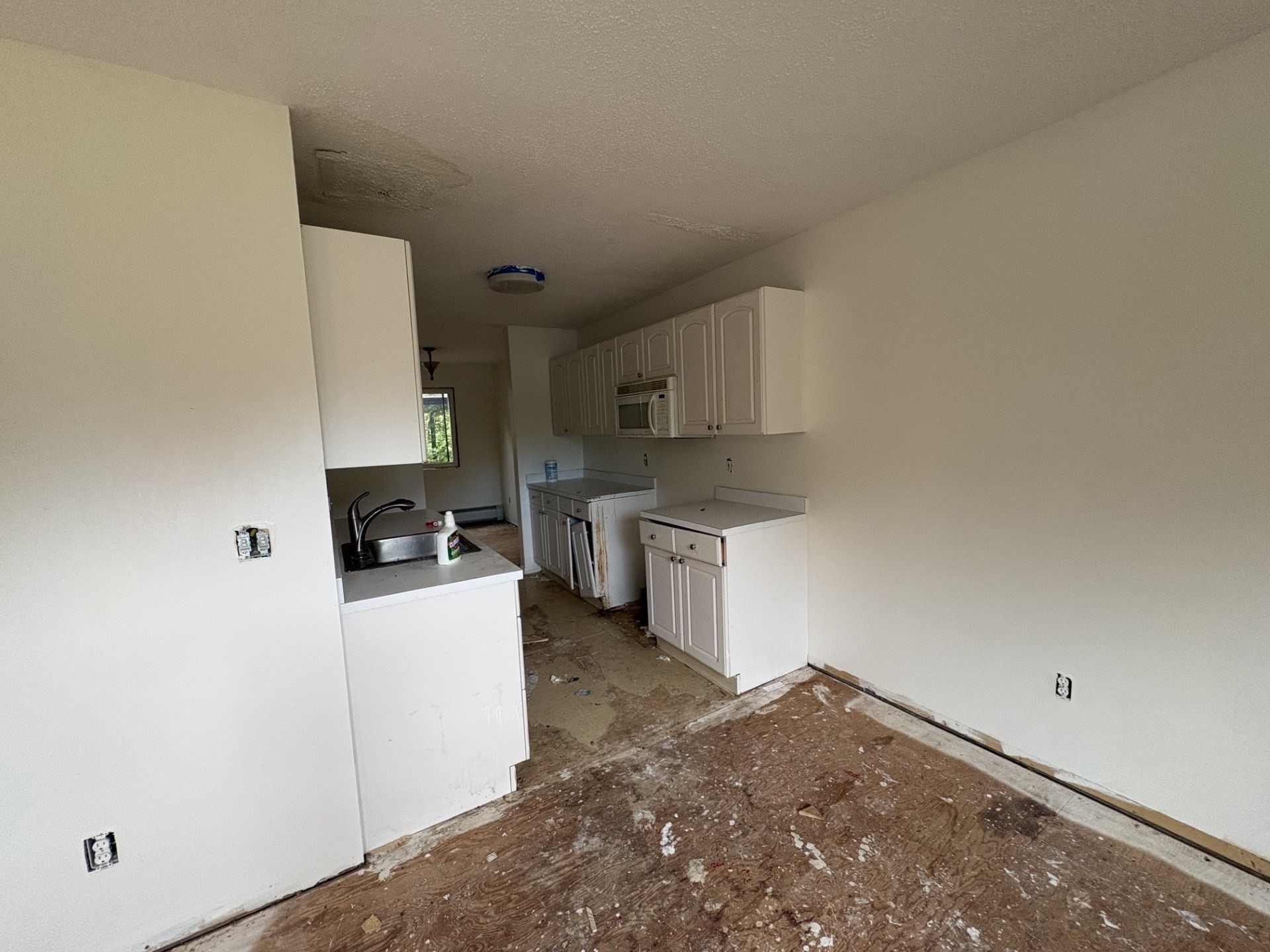 170 E Hadley Rd # 18 Property Photo 5
