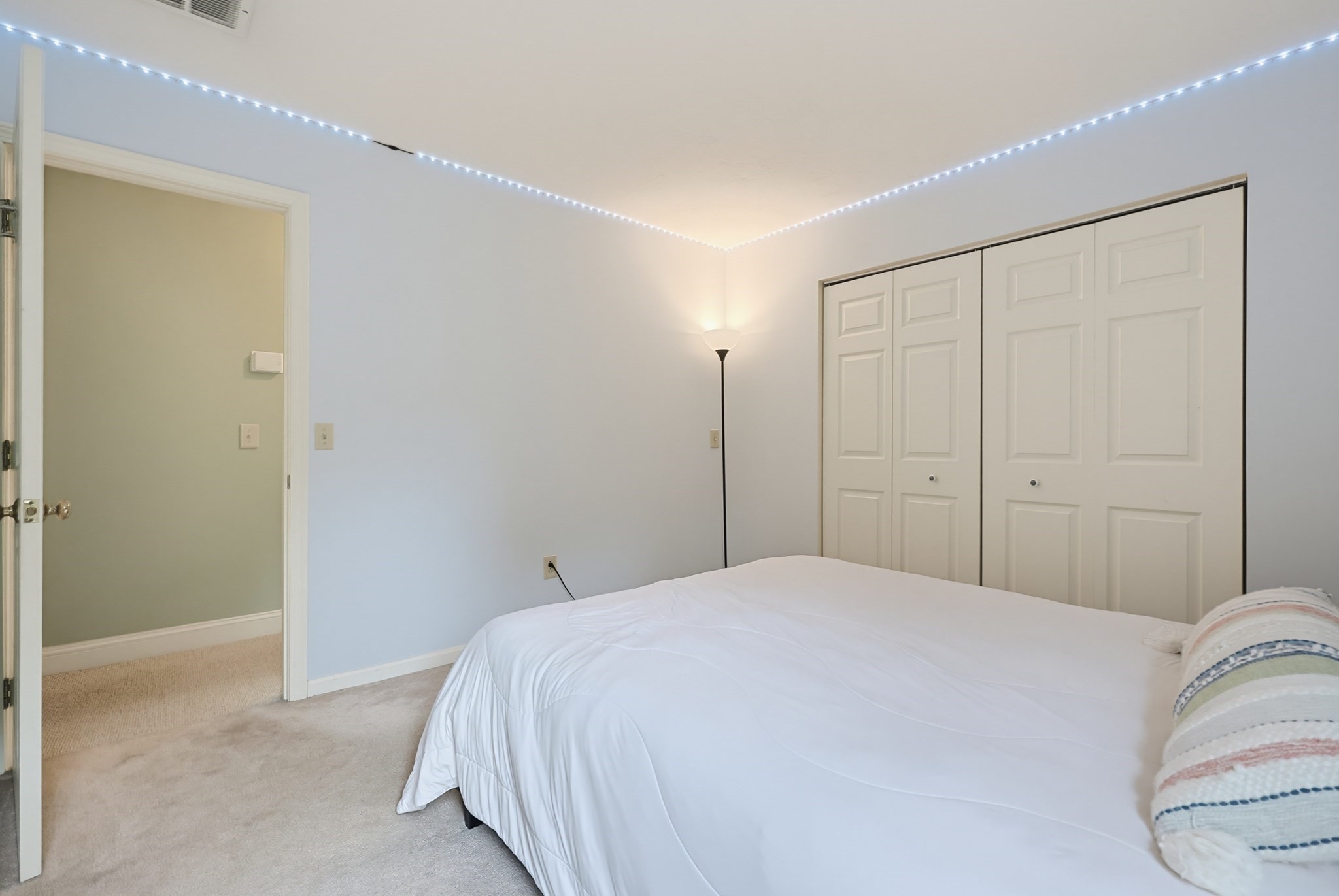 11 Weatherstone Dr # 11 Property Photo 12