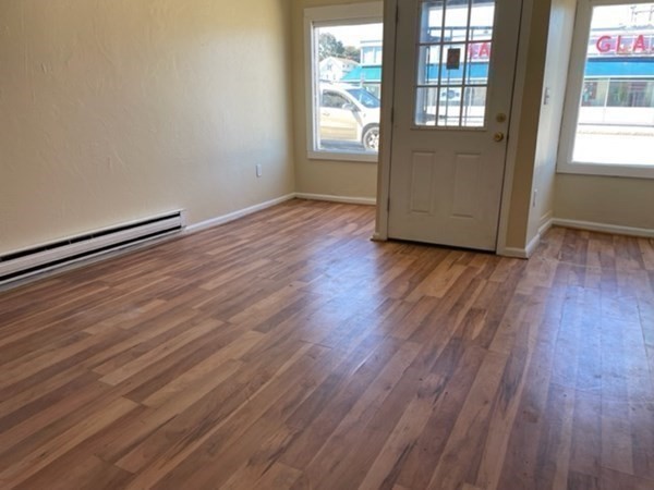 377 Park Ave Property Photo 10