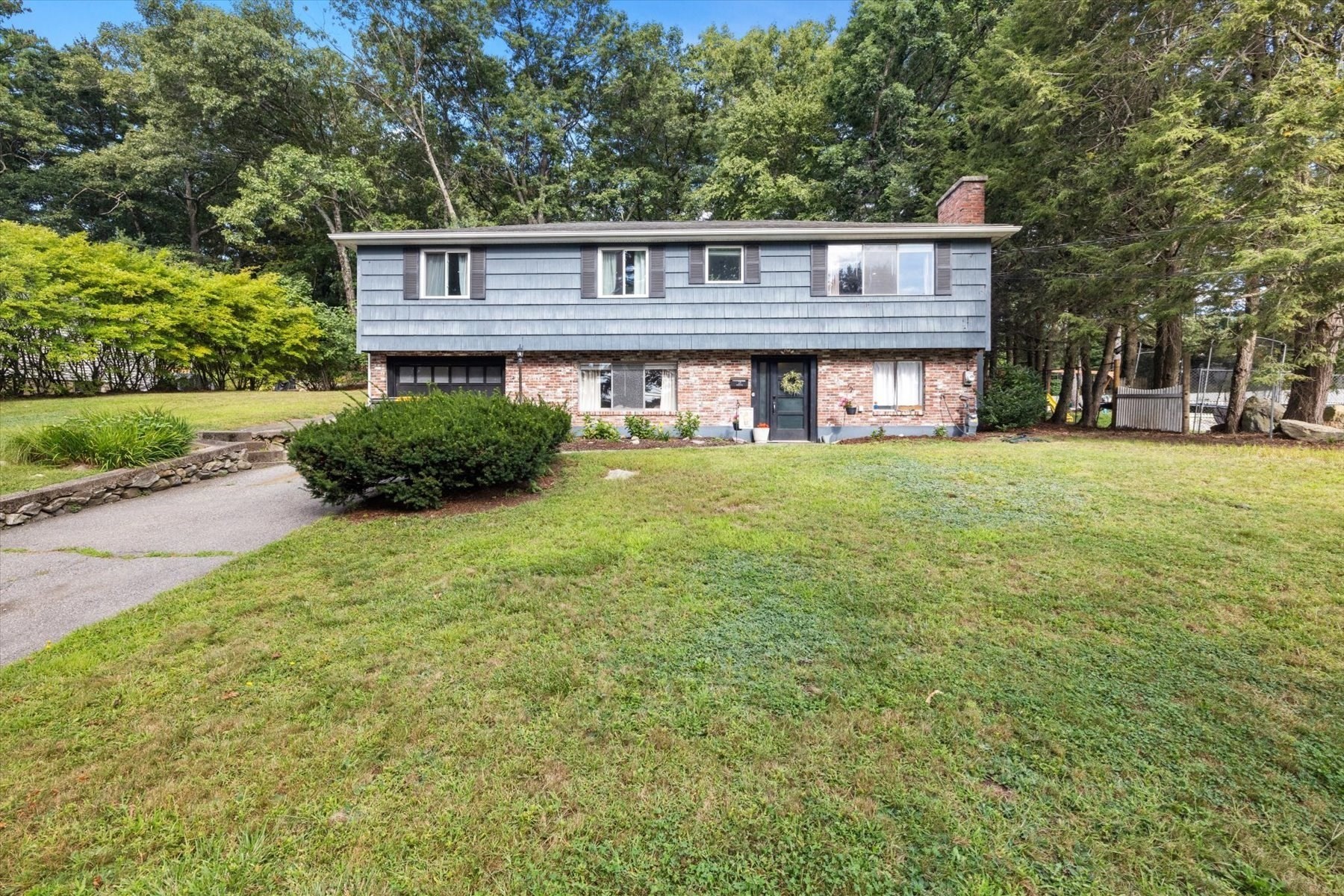 21 Mcadams Rd Property Photo 1