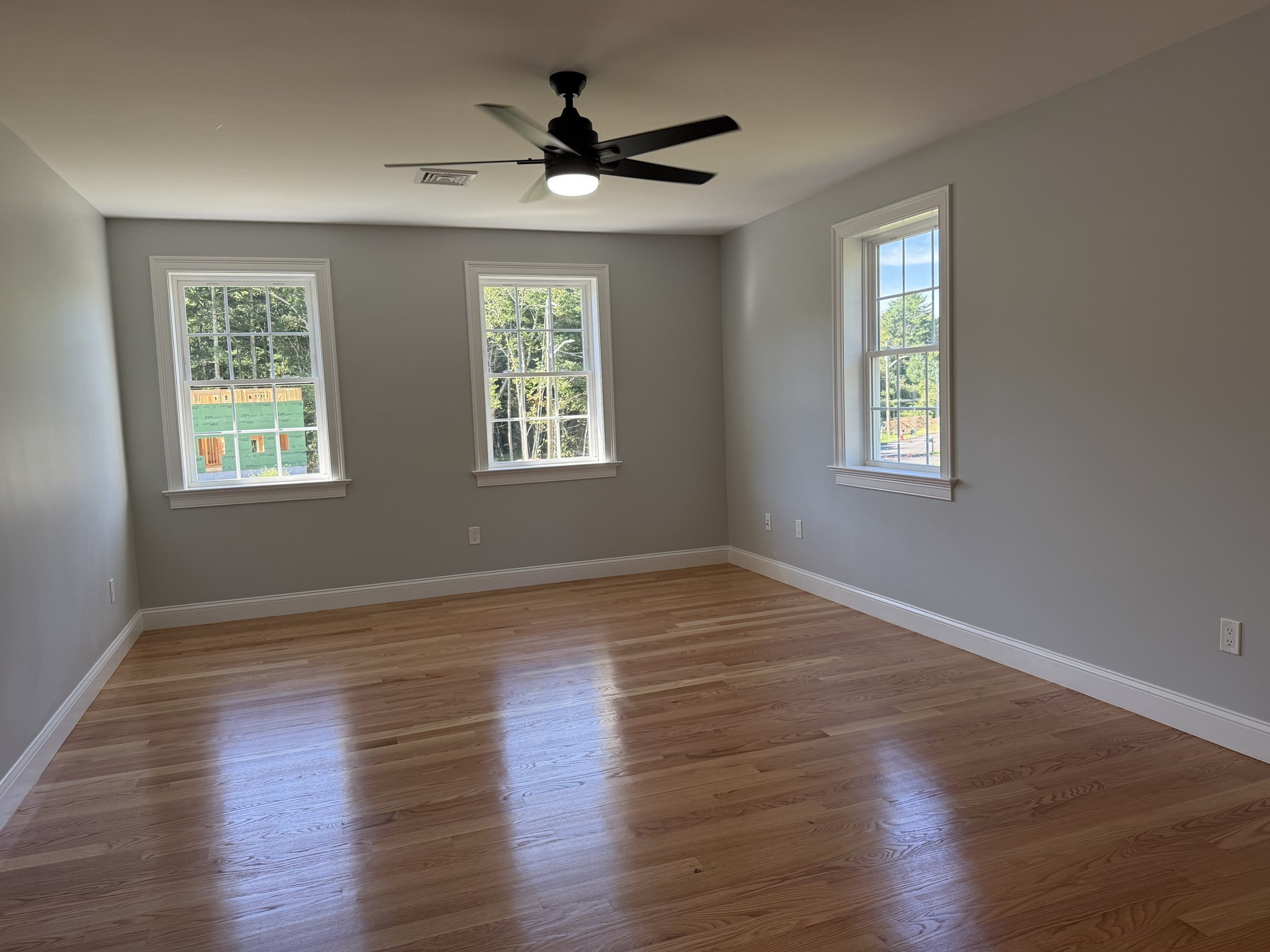 81 Park Dr. Property Photo 25